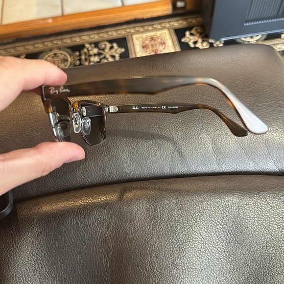 Ray Ban Sunglasses RB 4190 - Picture 2 of 2